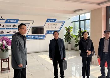 无锡市锡山区关工委周积生主任一行来我公司参观调研